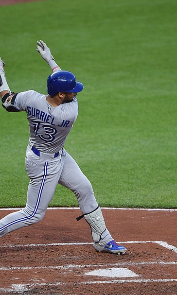 Blue Jays belt 3 HRs, get 17 hits in 12-3 rout of Orioles